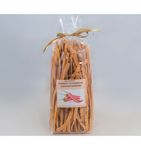 Hausgemachte Pasta mit Paprika, OPG Mario Vežnaver