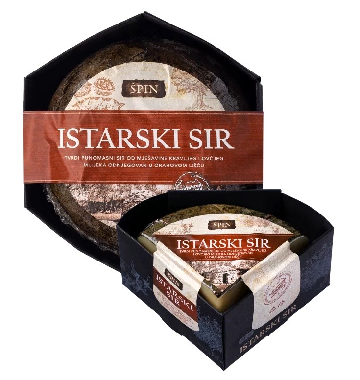 Formaggio misto in foglie di noce, Špin